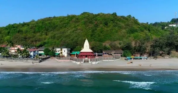 Explore the Best Pune to Ganpatipule Tour Package with KP Travels