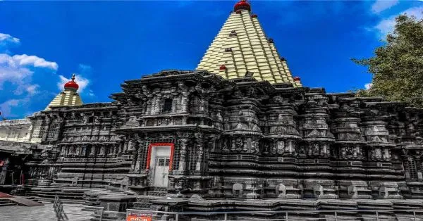 Mahalaxmi Darshan Made Easy with Pune to Kolhapur Cab Service by KP Travels
