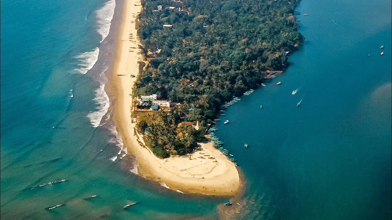 Devbag Beach