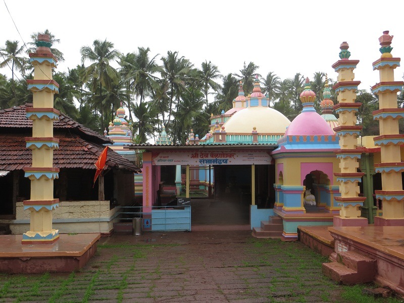 Velneshwar Beach and Temple