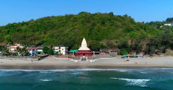 Explore the Best Pune to Ganpatipule Tour Package with KP Travels