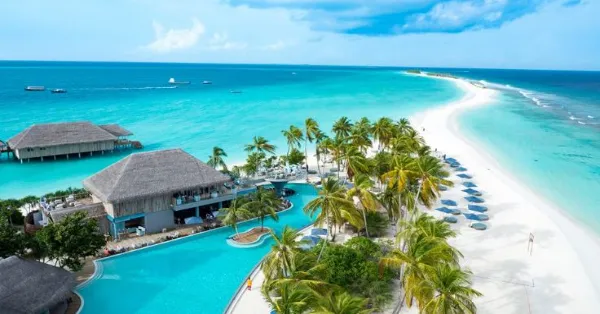 Maldives Package from Pune – Explore Paradise with KP Travels’ Affordable Island Getaways